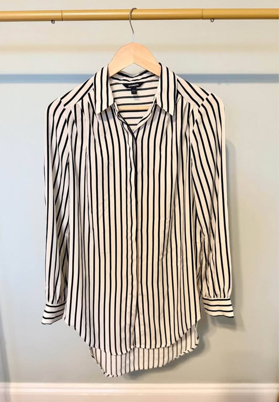 Express Black & White Striped Blouse Size Small